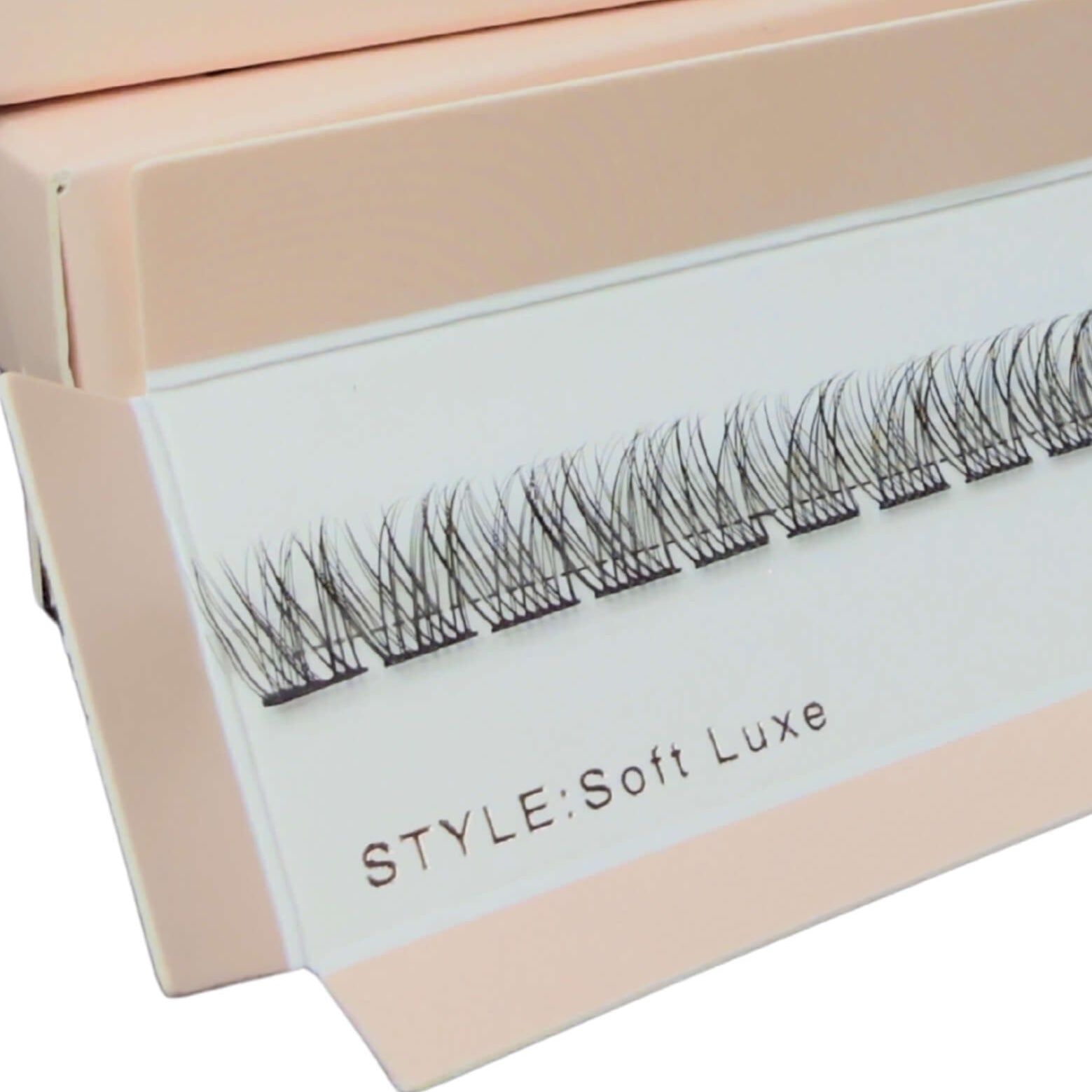 Eyelash extensions in a pink box with 'www.dreamlashuk.co.uk' branding.